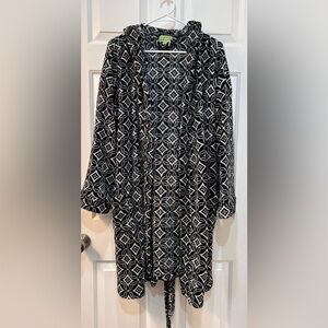 Vera Bradley Black White Geometric Hooded Robe Size XL Belted W/ Pockets Comfort